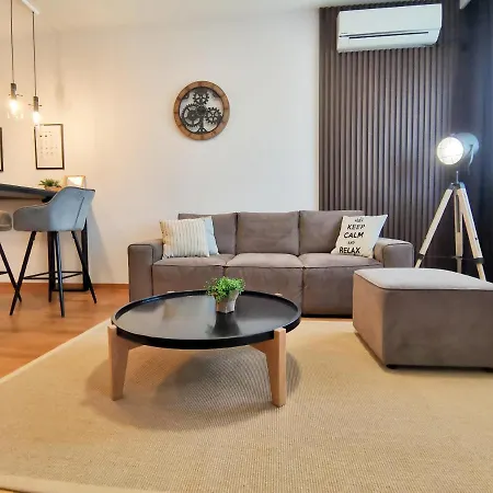 Design At Quart Apartamento Podgorica